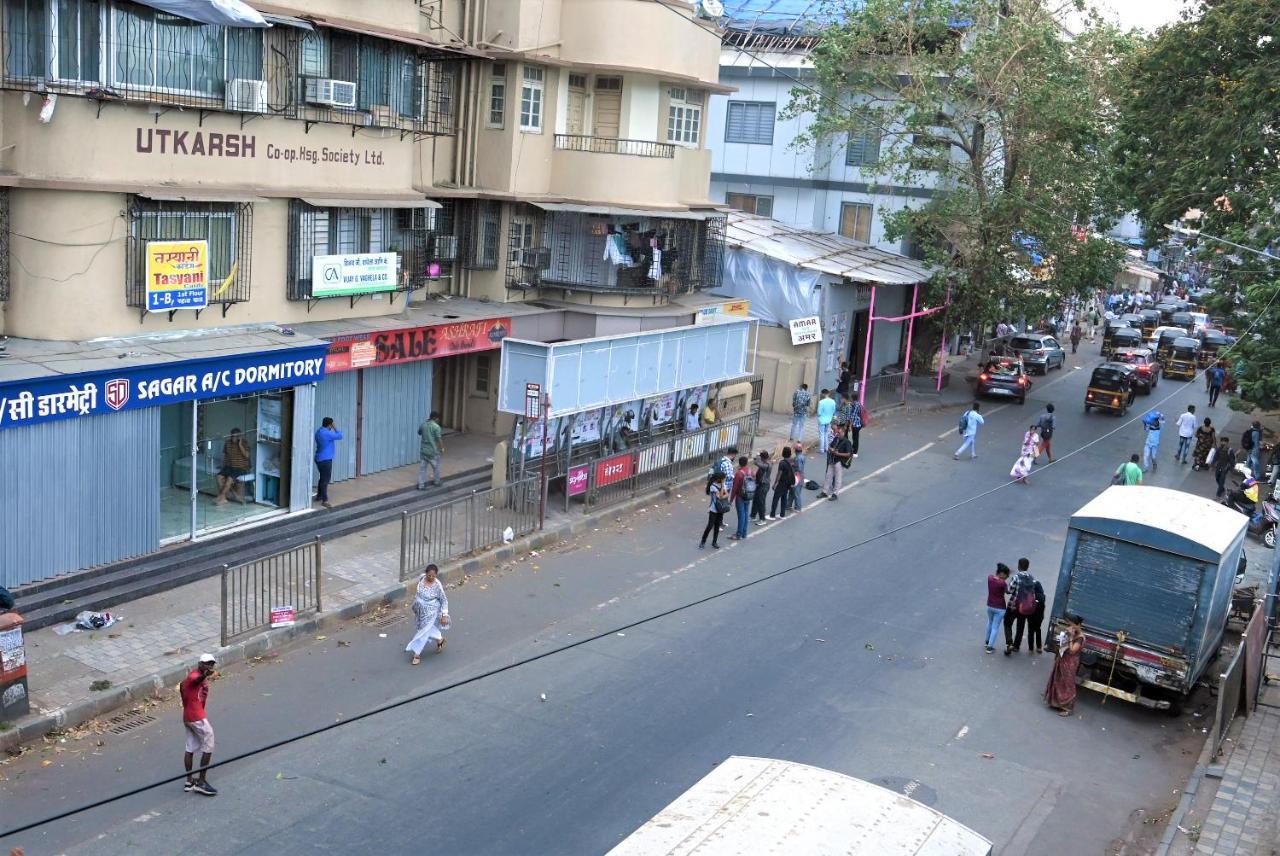 Sagar Dormitory Andheri - Nearest To Andheri Railway Station West มุมไบ ภายนอก รูปภาพ