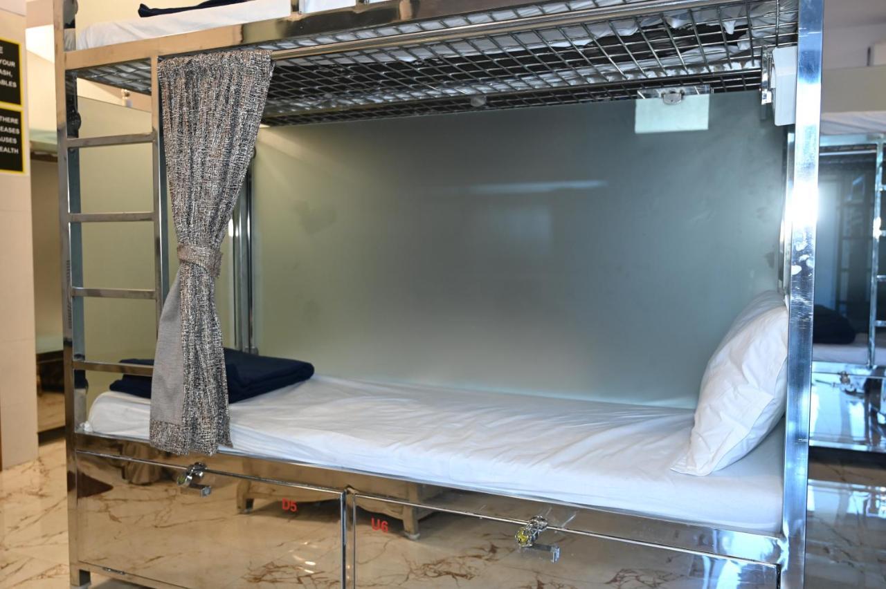 Sagar Dormitory Andheri - Nearest To Andheri Railway Station West มุมไบ ภายนอก รูปภาพ