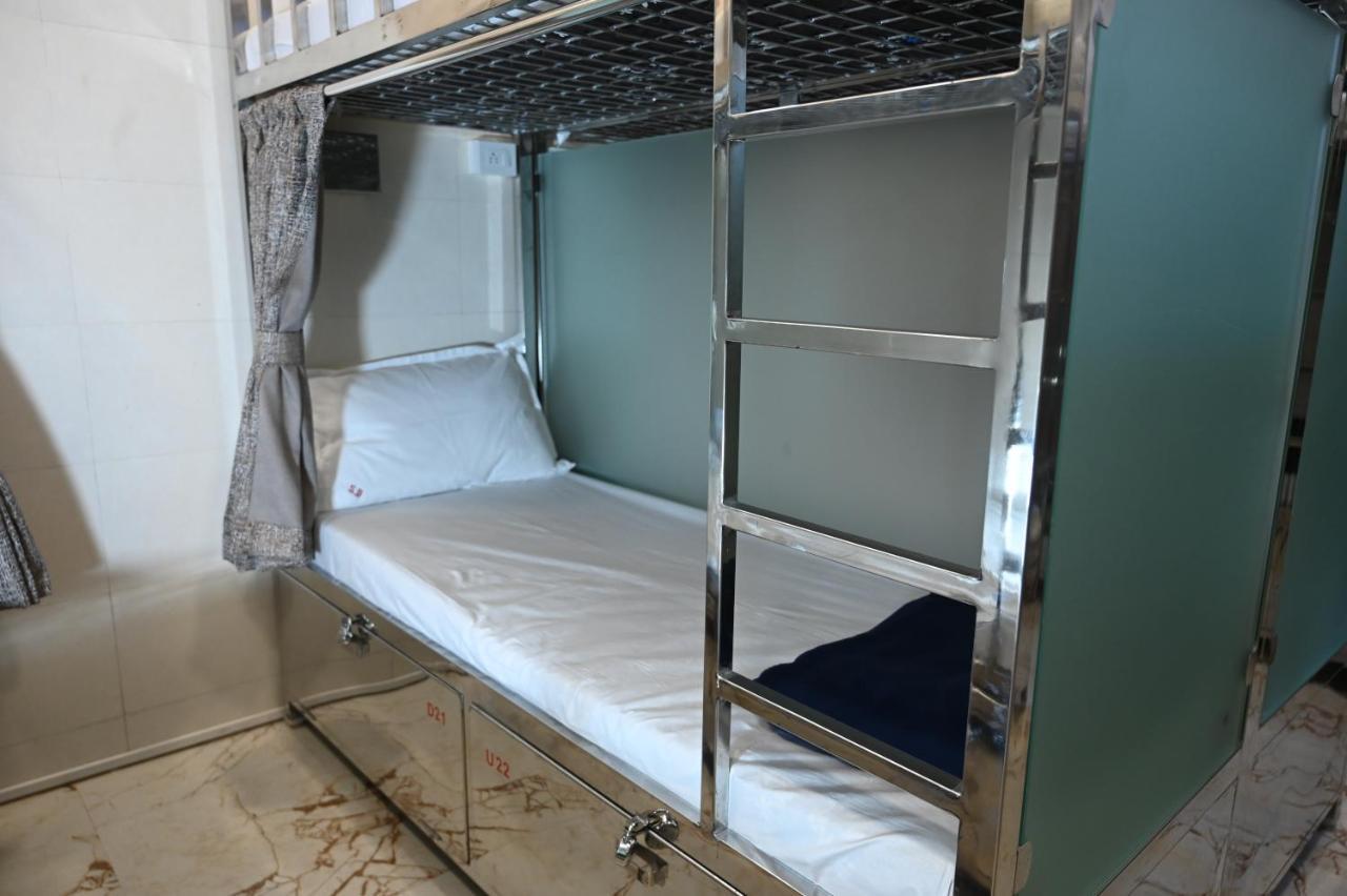 Sagar Dormitory Andheri - Nearest To Andheri Railway Station West มุมไบ ภายนอก รูปภาพ